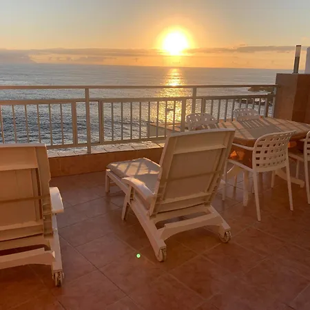 Con Vistas A La Gomera Y La Palma בית נופש